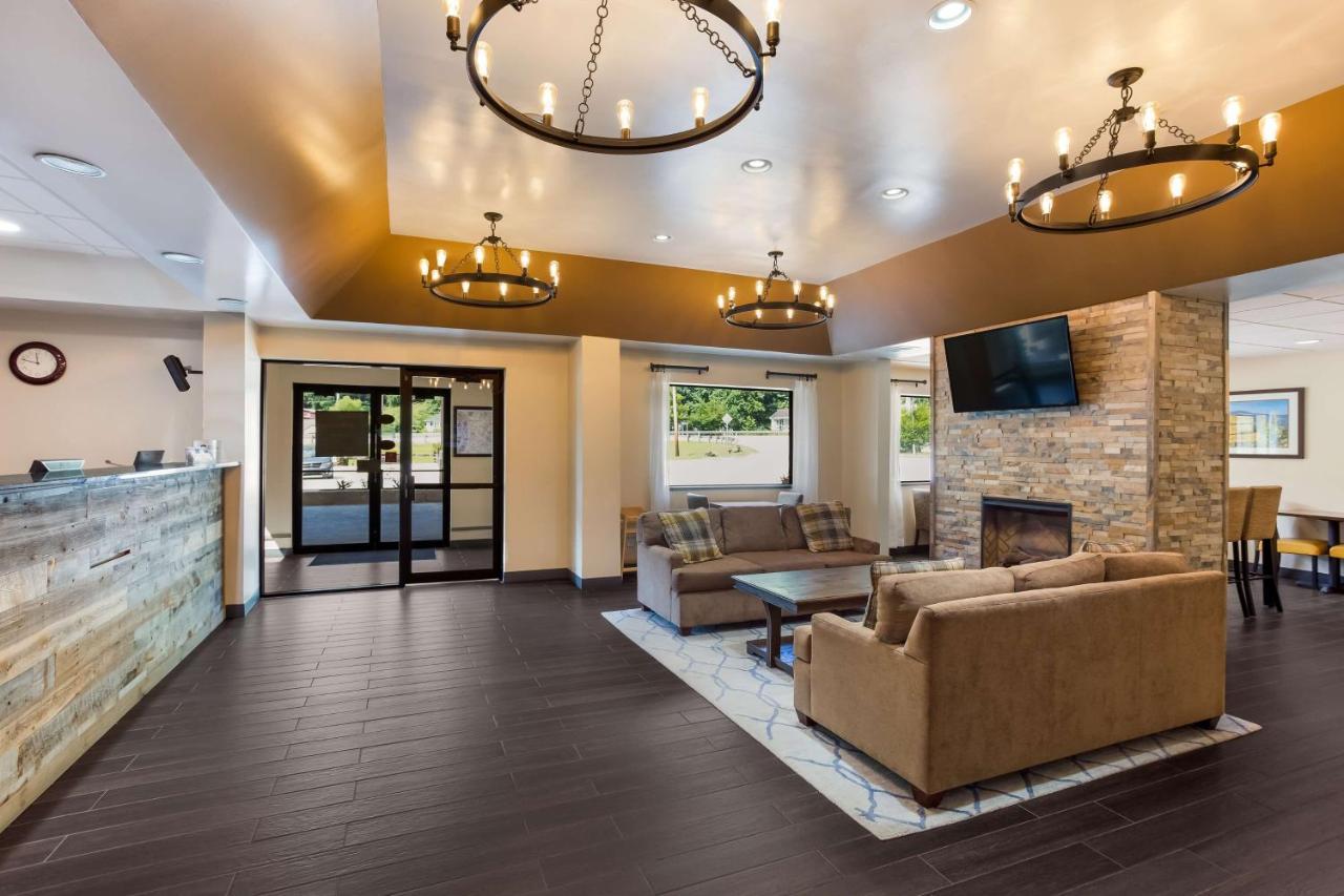 Best Western Logan Inn Chapmanville Экстерьер фото